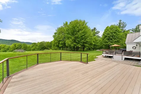 687 South Perry Road Barnard VT 05091