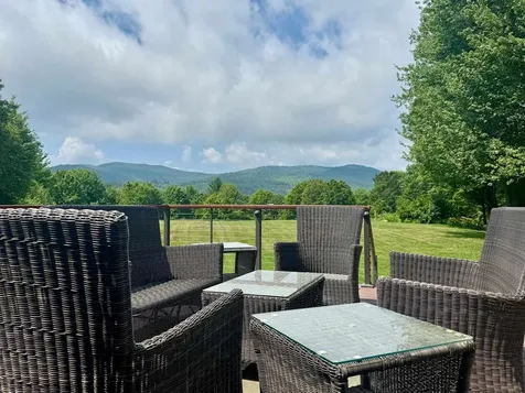 687 South Perry Road Barnard VT 05091