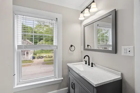30 Washington Street Exeter NH 03833
