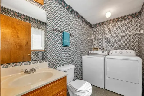 156 G.h. Carter Drive Danville NH 03819