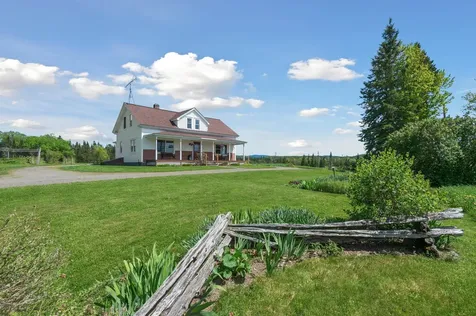 78 Wilbur Hicks Road Colebrook NH 03576