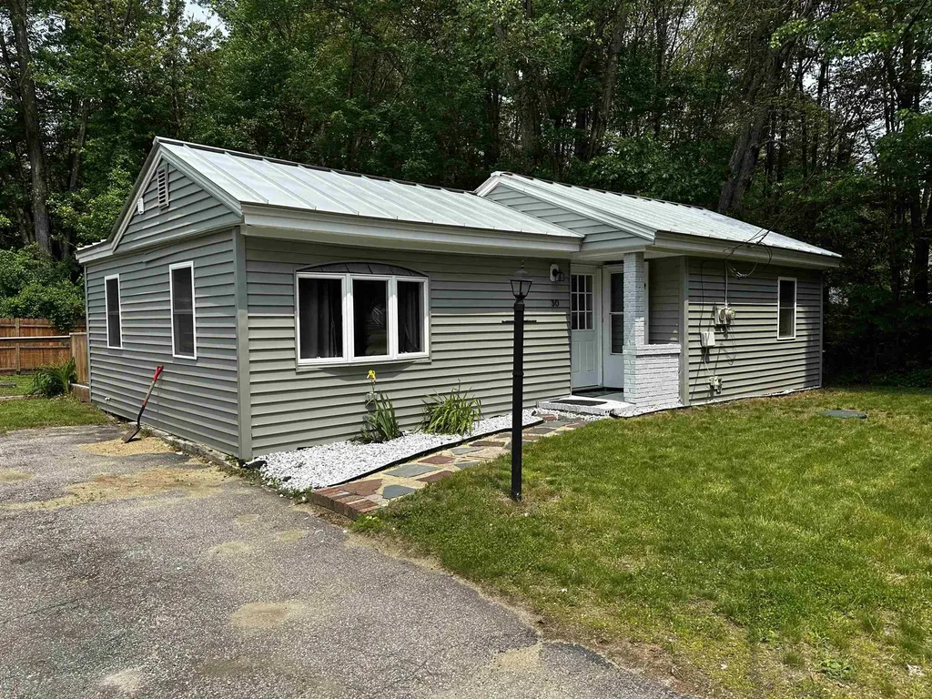 30 Flat Rock Bridge Road Rochester NH 03868