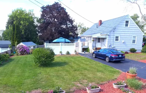 55 Harding Street Manchester NH 03109
