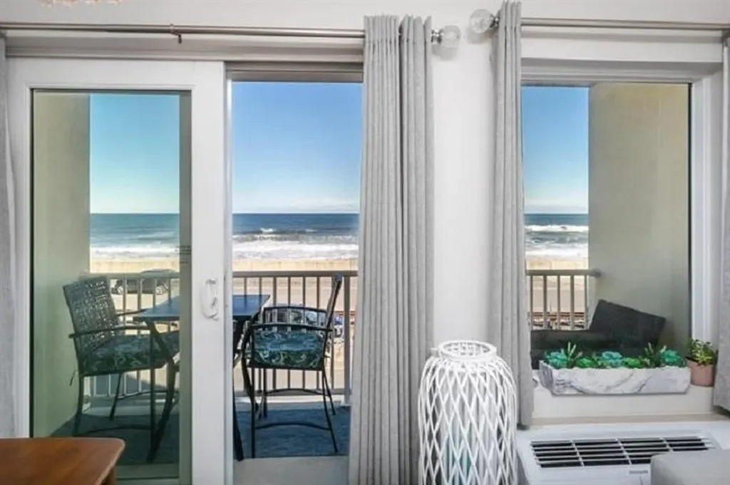 703 Ocean Boulevard Hampton NH 03842