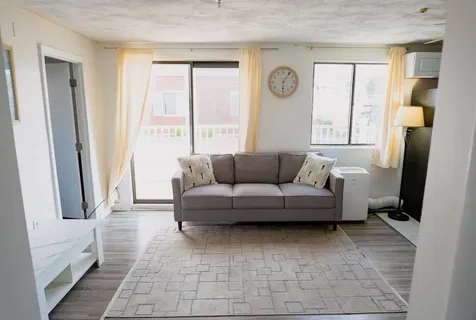 68 Kings Highway Hampton NH 03842
