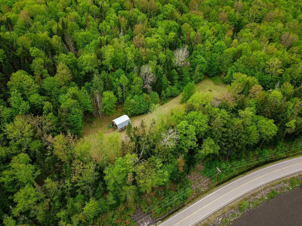 5897 Vt-102 Bloomfield VT 05905