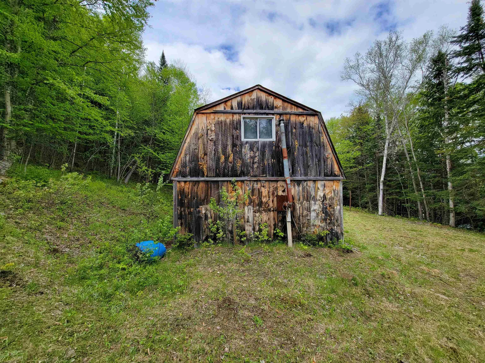 5897 Vt-102 Bloomfield VT 05905