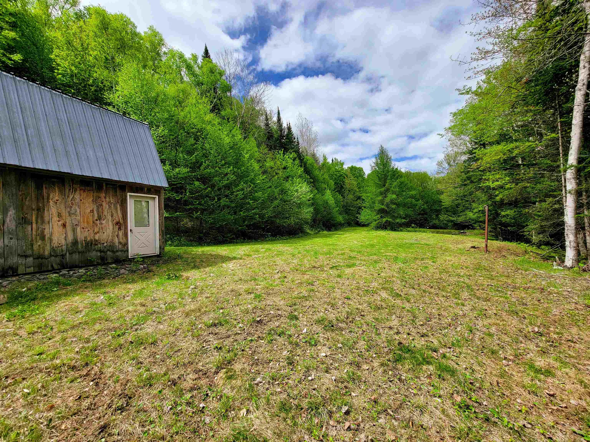 5897 Vt-102 Bloomfield VT 05905