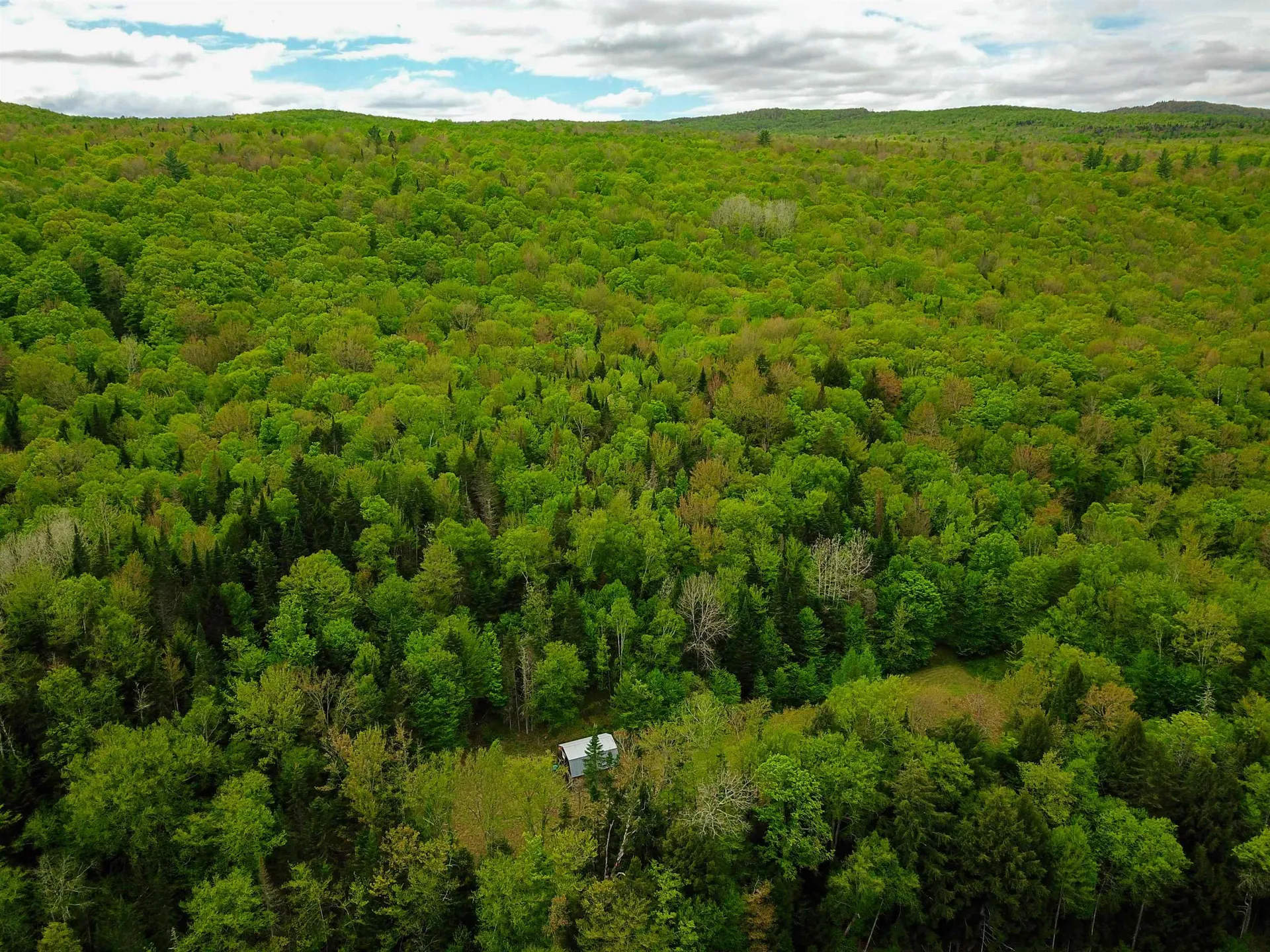 5897 Vt-102 Bloomfield VT 05905