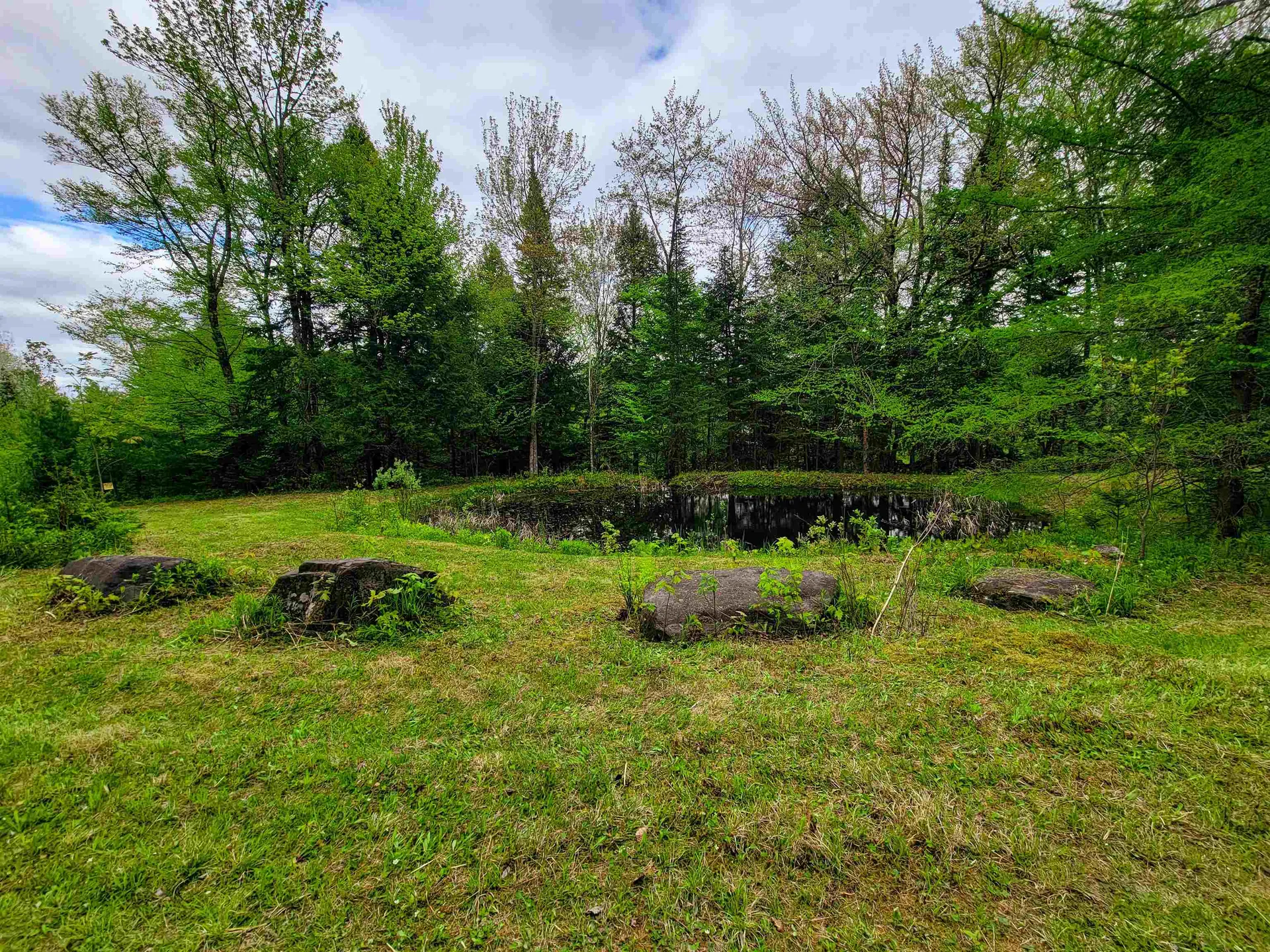 5897 Vt-102 Bloomfield VT 05905