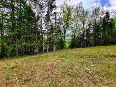 5897 Vt-102 Bloomfield VT 05905