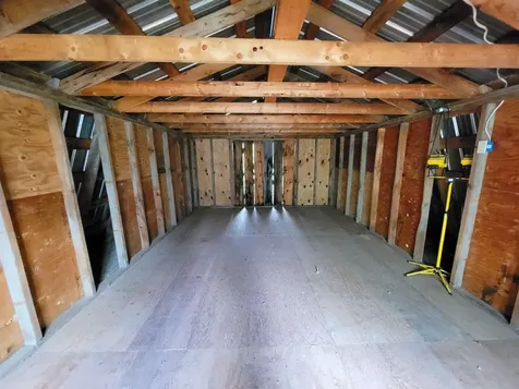 5897 Vt-102 Bloomfield VT 05905