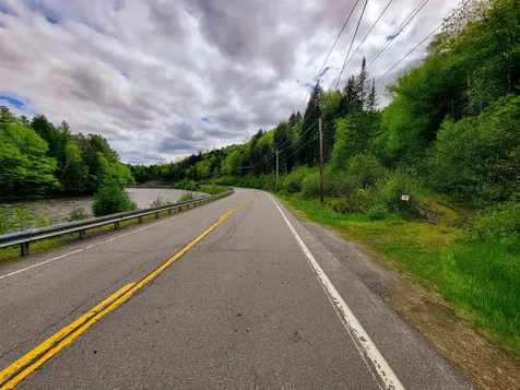 5897 Vt-102 Bloomfield VT 05905