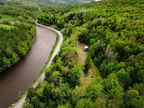 5897 Vt-102 Bloomfield VT 05905