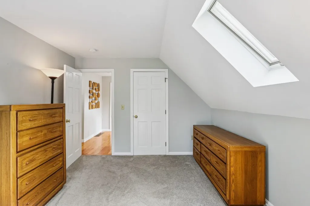 2 Warton Road Nashua NH 03062