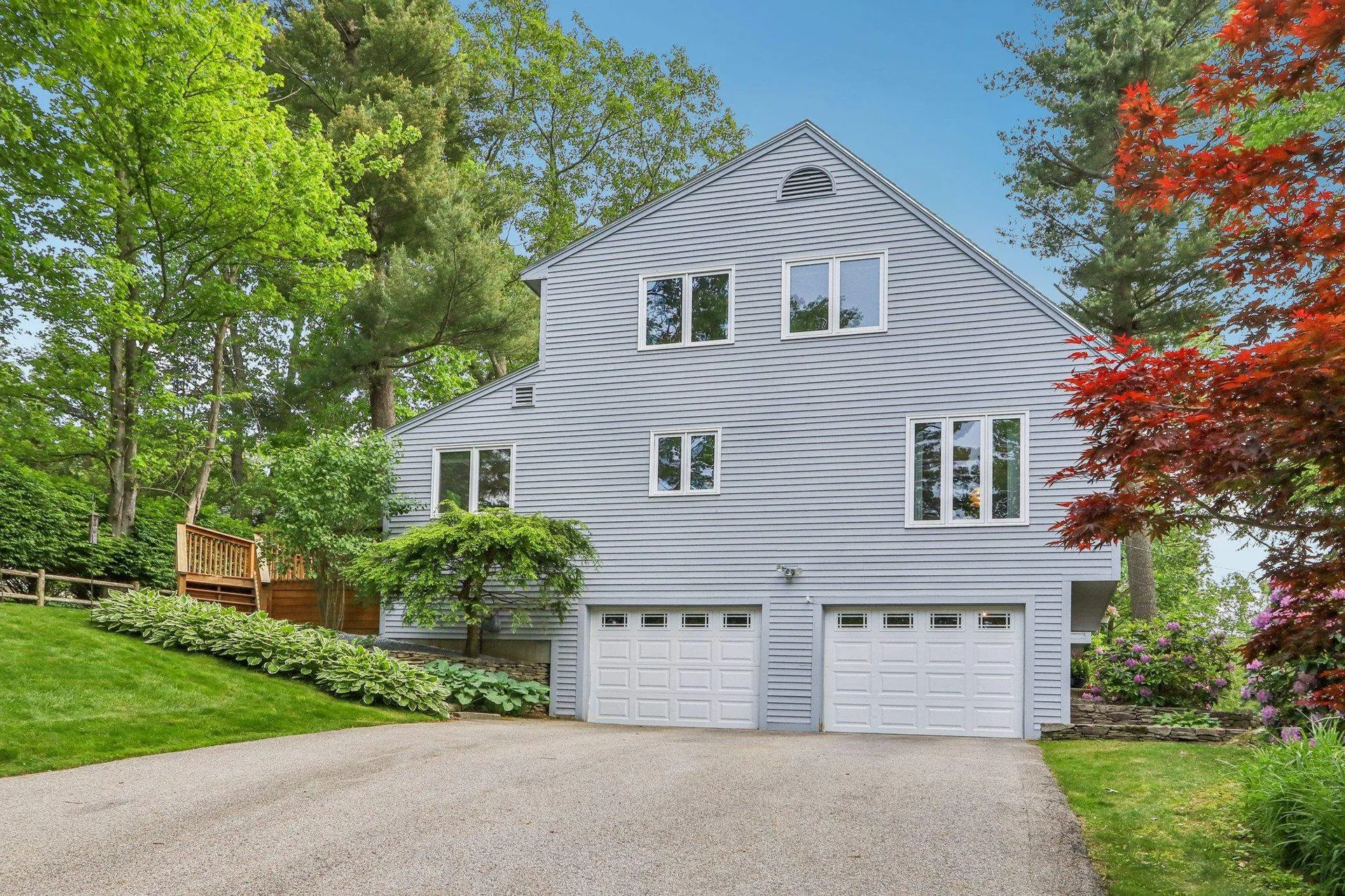 2 Warton Road Nashua NH 03062