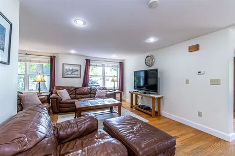51 Granite Street Portsmouth NH 03801