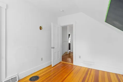 138 Sixth Street Dover NH 03820