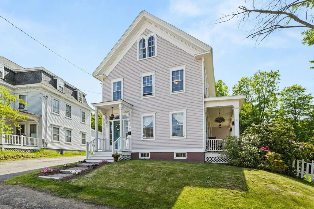 45 Court Street Dover NH 03802