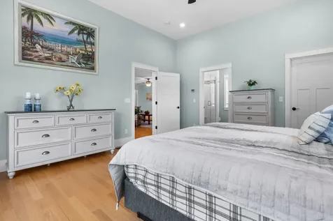 6 Tannery Way Kensington NH 03833