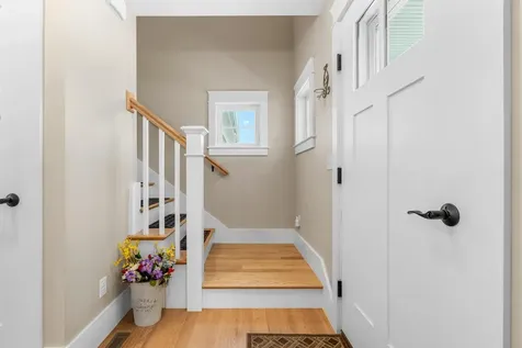 6 Tannery Way Kensington NH 03833