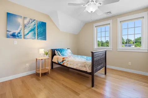 6 Tannery Way Kensington NH 03833