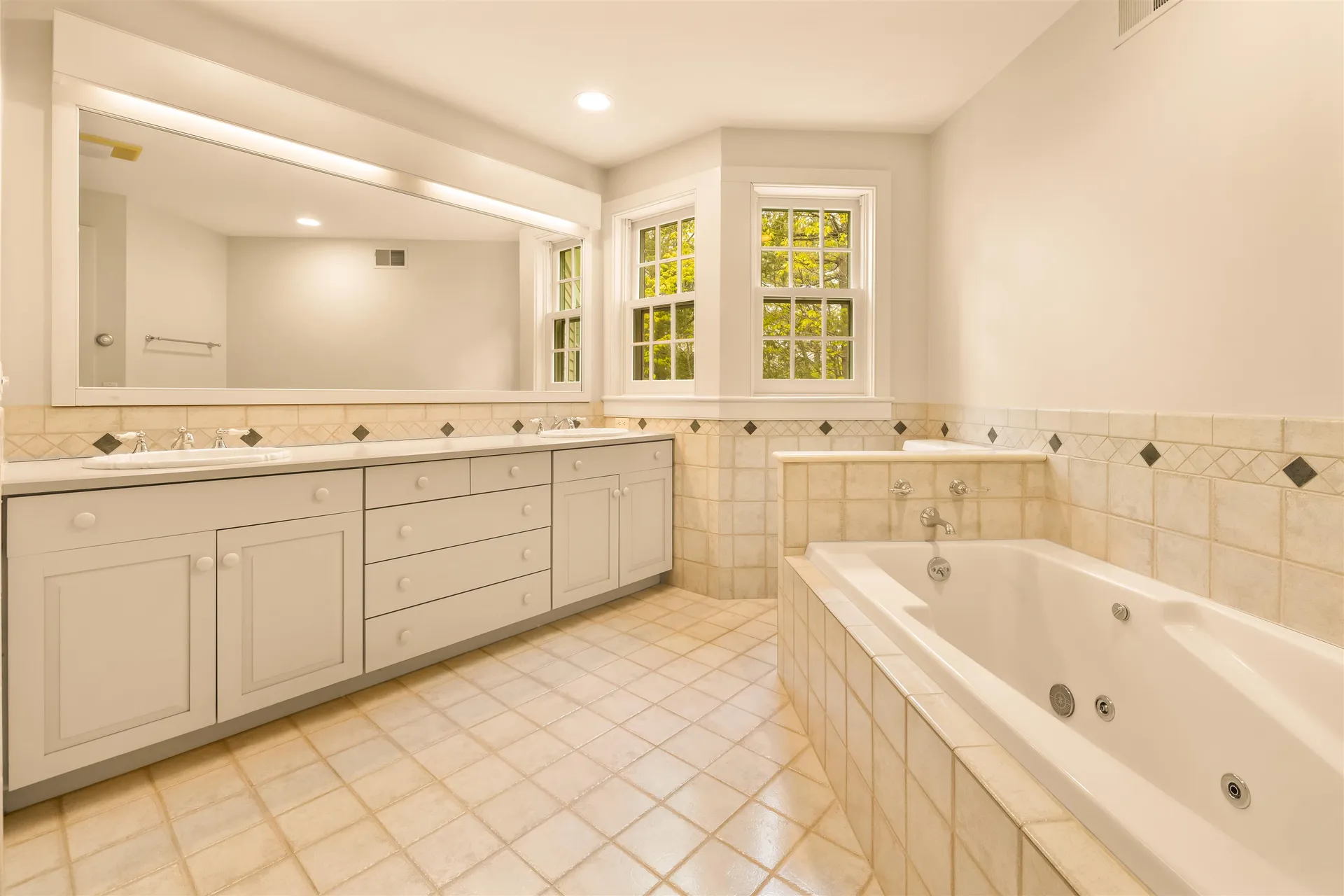 3 Saddle Run Road Hanover NH 03755