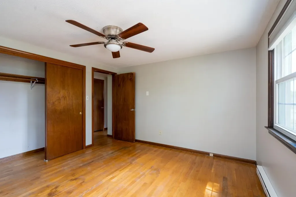 22 Chatham Circle Salem NH 03079