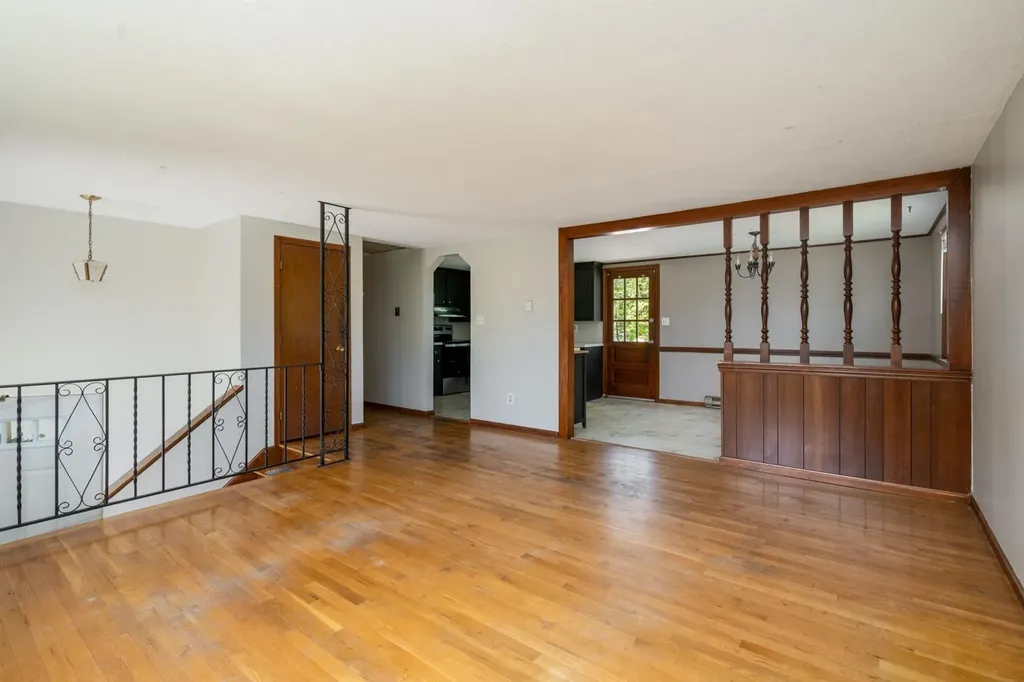 22 Chatham Circle Salem NH 03079