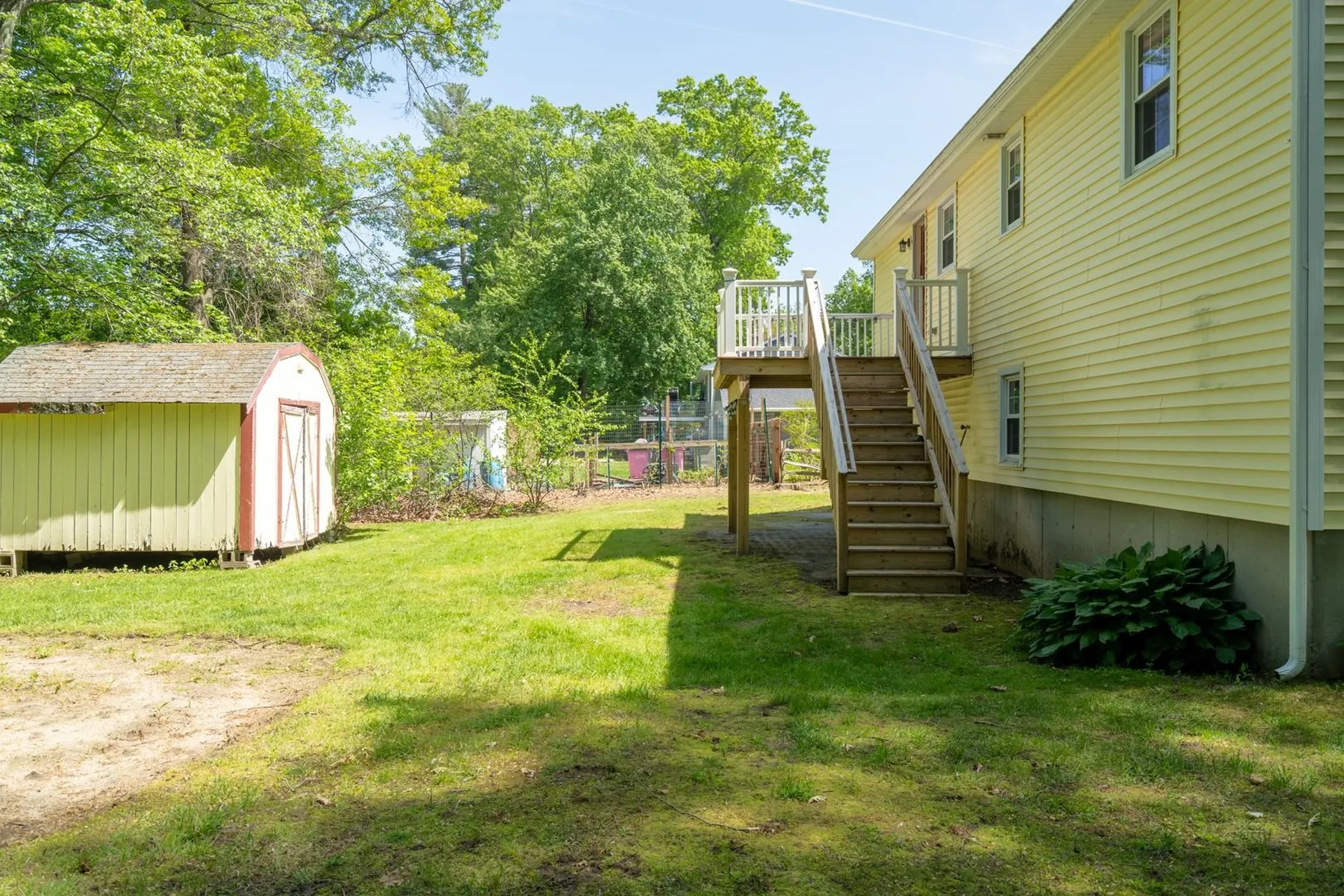 22 Chatham Circle Salem NH 03079