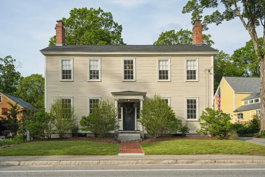 136 Main Street Francestown NH 03043