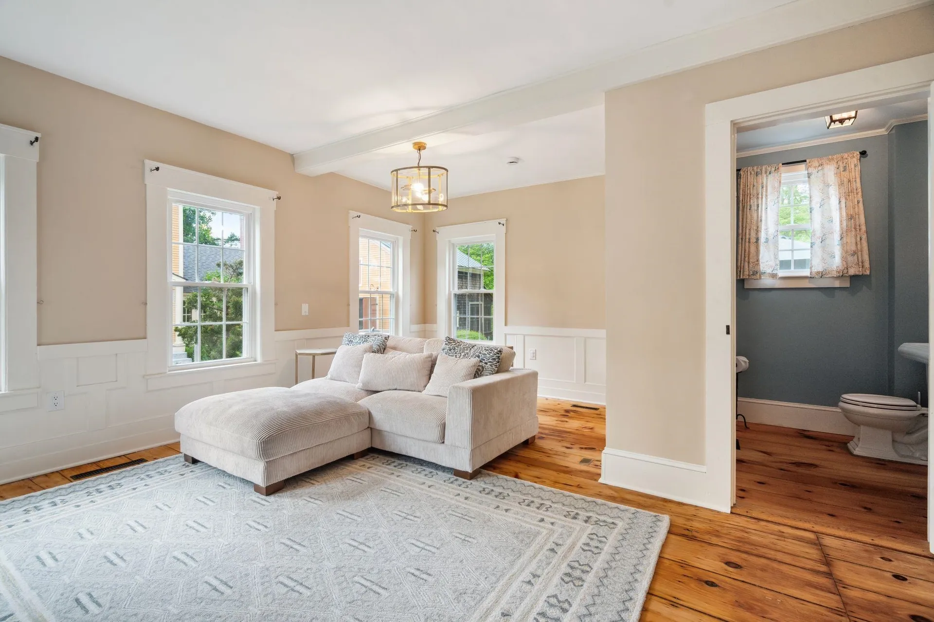 136 Main Street Francestown NH 03043