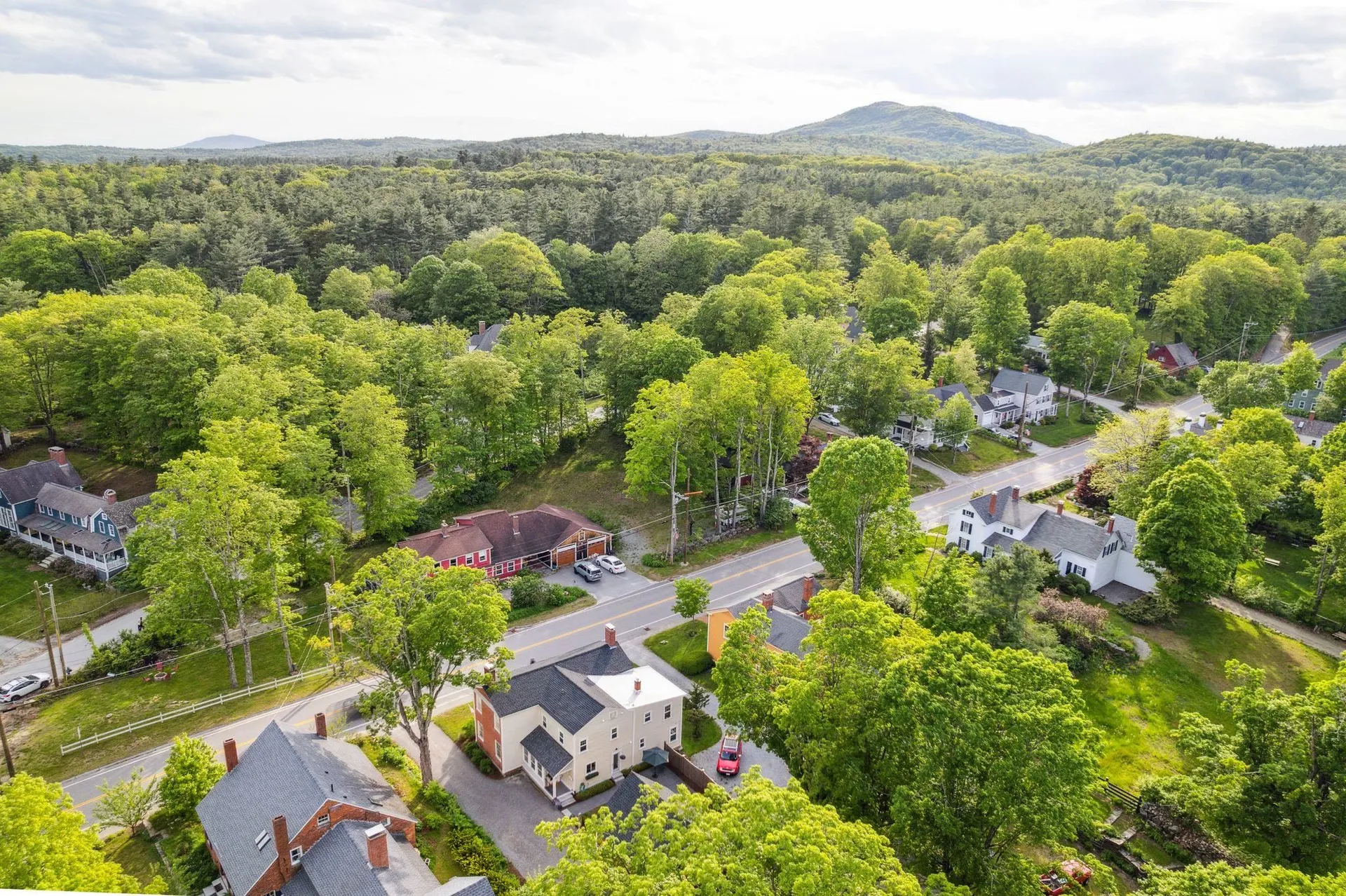 136 Main Street Francestown NH 03043