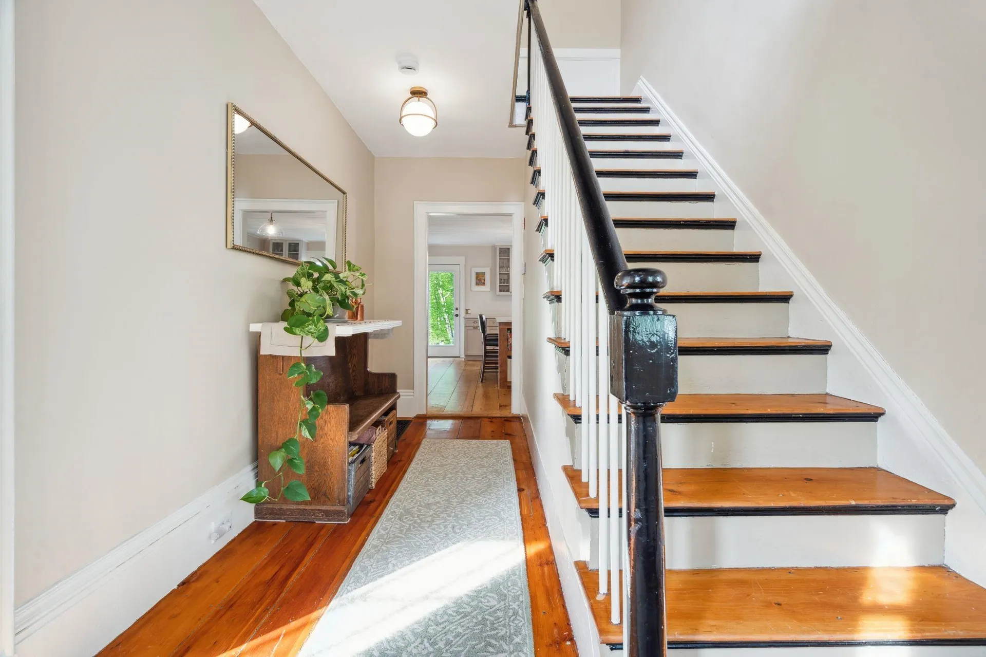 136 Main Street Francestown NH 03043