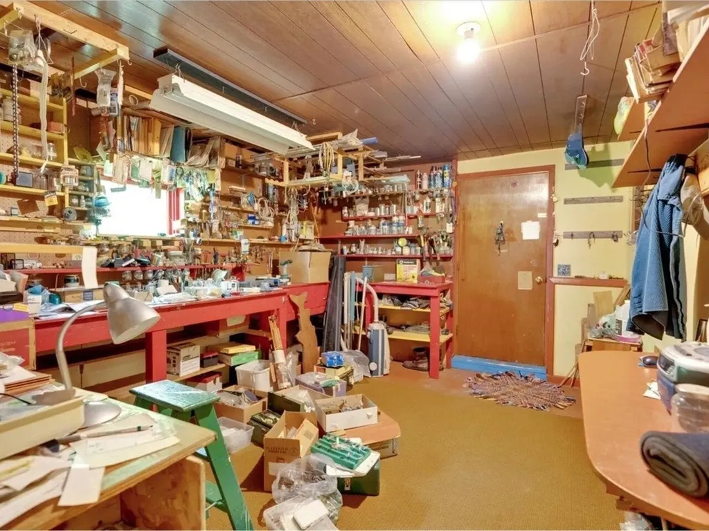 106 Silver Circle Barre Town VT 05641-9047