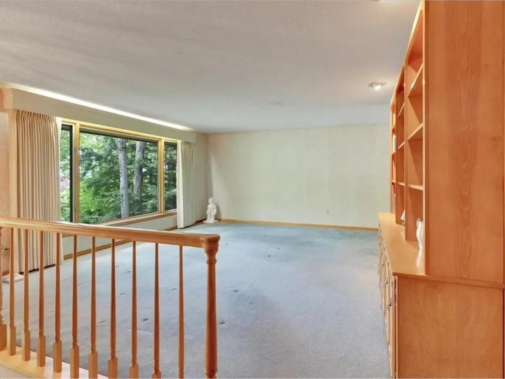 106 Silver Circle Barre Town VT 05641-9047