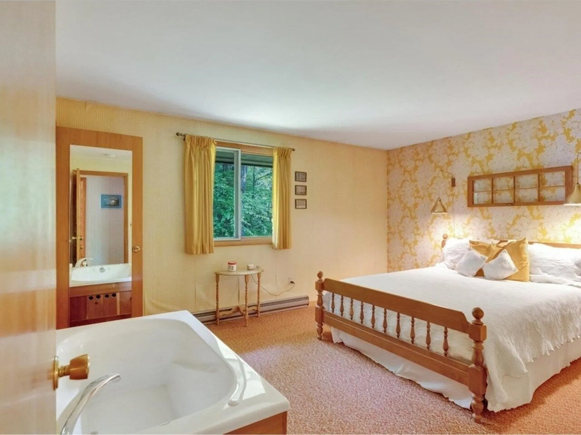 106 Silver Circle Barre Town VT 05641-9047