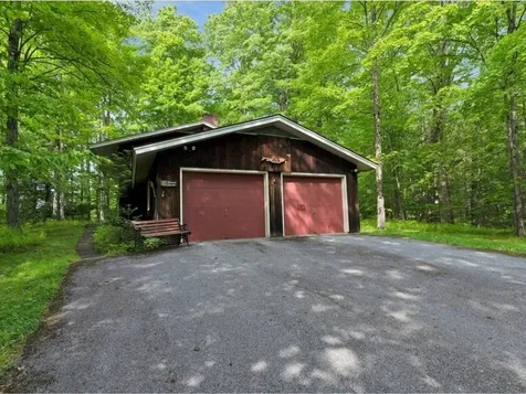 106 Silver Circle Barre Town VT 05641-9047