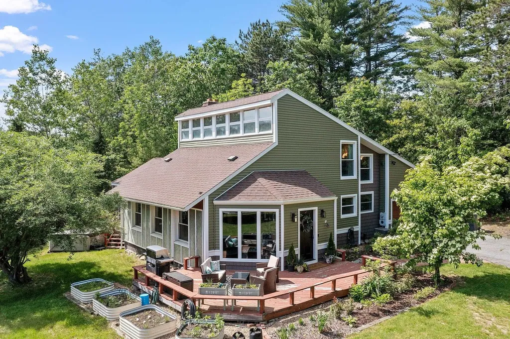 2 Candlewood Road Windham NH 03087