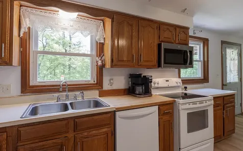 353 North Street Jaffrey NH 03452