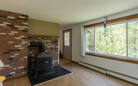 353 North Street Jaffrey NH 03452