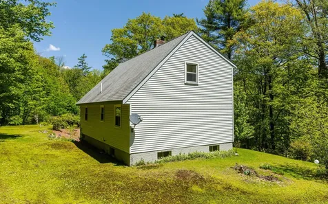353 North Street Jaffrey NH 03452
