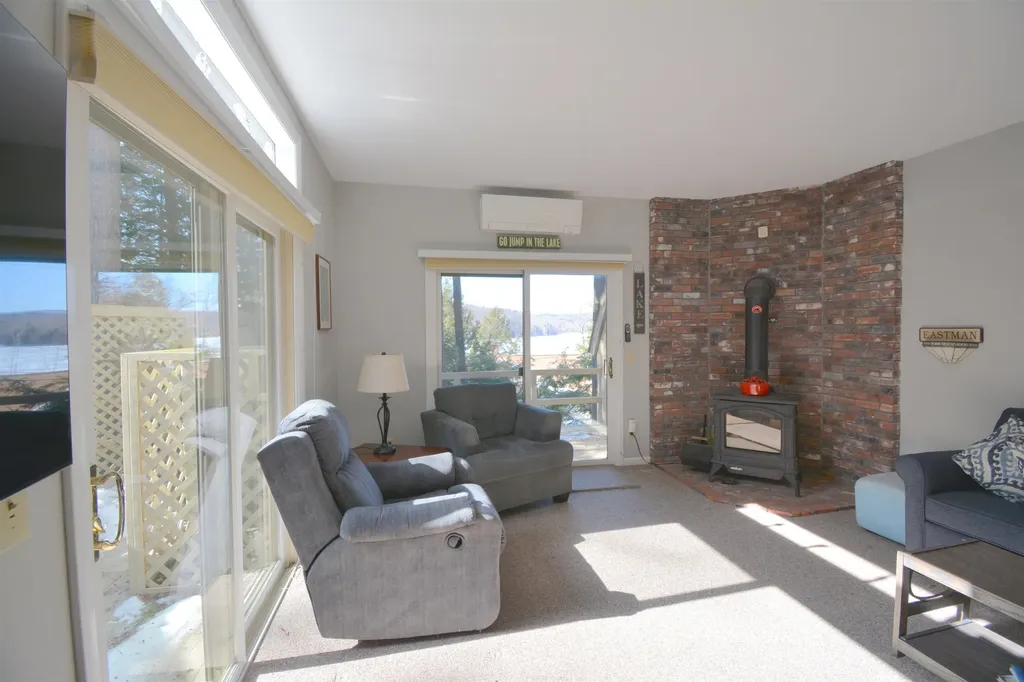 54 Black Duck Spur Grantham NH 03753