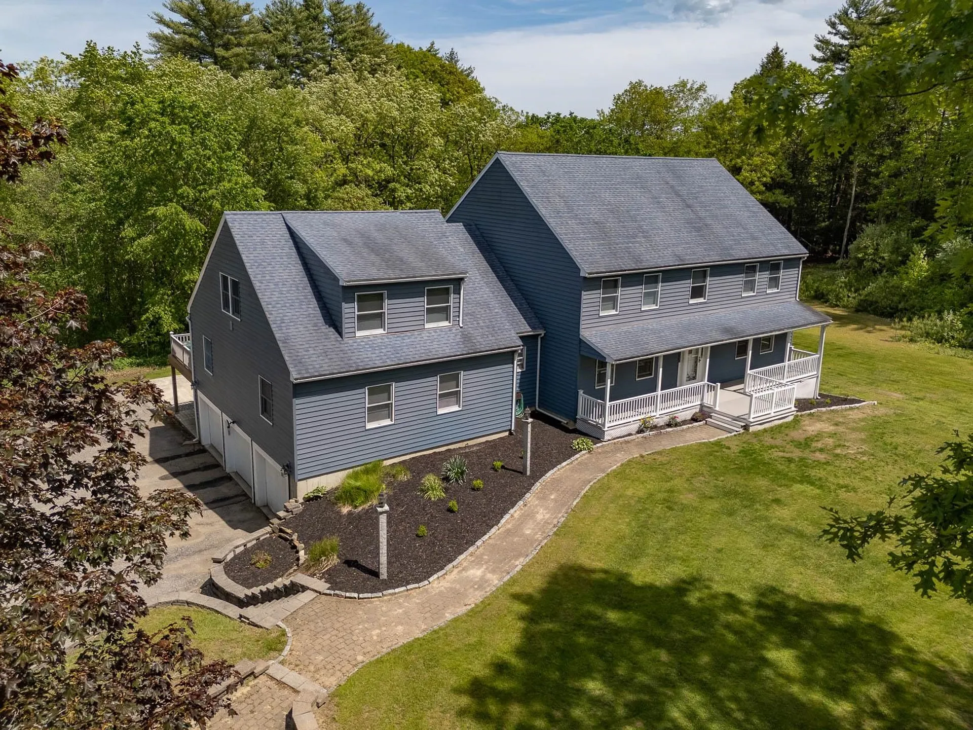 3 Evergreen Way East Kingston NH 03827