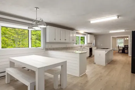 3 Evergreen Way East Kingston NH 03827