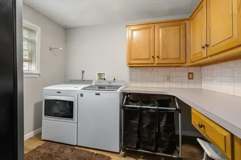 3 Evergreen Way East Kingston NH 03827