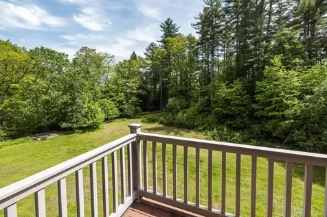 3 Evergreen Way East Kingston NH 03827