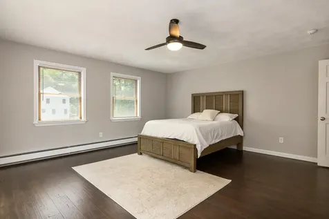 3 Evergreen Way East Kingston NH 03827