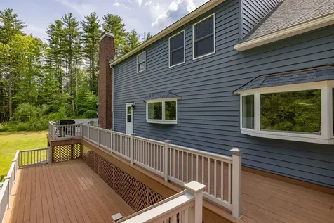 3 Evergreen Way East Kingston NH 03827