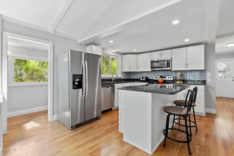 10 Hall Street Bedford NH 03110